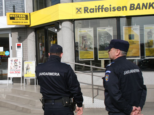 Jaf Raiffeisen Bank (c) eMM.ro